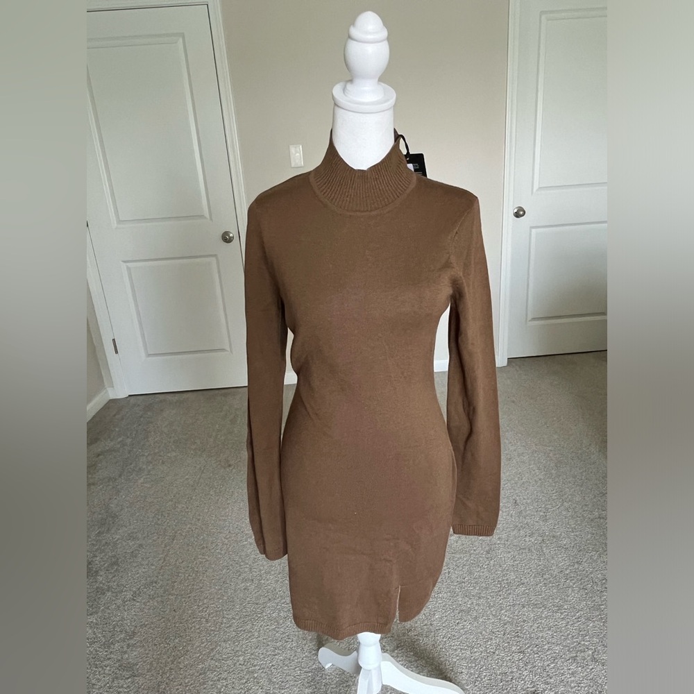 NWT Chaser Longsleeve Sweater Midi Dress Size Small